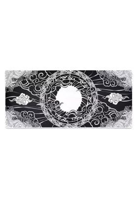 صورة لوحة ماوس للألعاب باللونين الأسود والأبيض